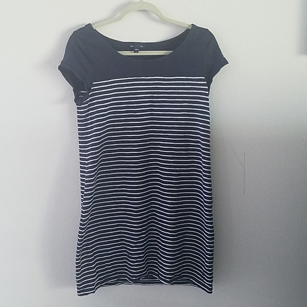 Women' s Gap Dress